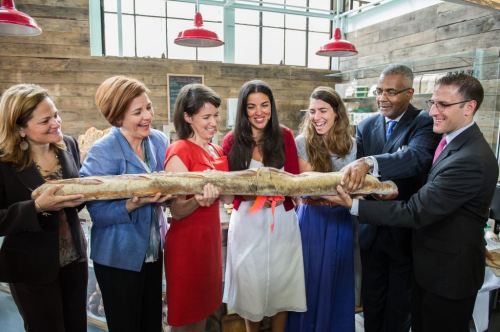 L to R: Melissa Mark-Viverito, Christine Quinn, Jessamyn W. Rodriguez, Christina Bahn, My Sweet Brigadero (HBK Incubates Member), Paula Barbosa, My Sweet Brigadero (HBK Incubates Member), Kenneth Knuckles (UMEZ), Seth Pinsky (EDC)